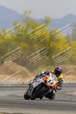 media/Apr-12-2025-Race Pace (Sat) [[9230add55f]]/Vested/1-Turn 2 (10am)/